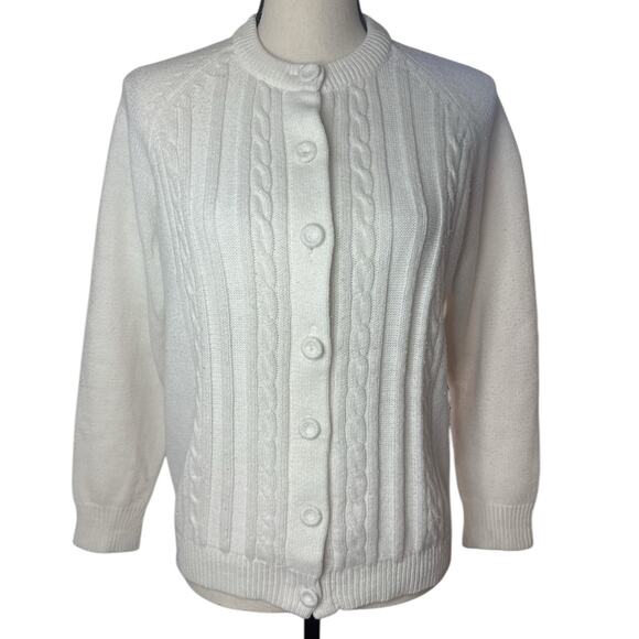 English Village 100% Virgin Acrylic White Women's Sweater Cardigan Button Up - Picture 1 of 4